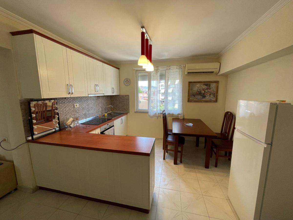 Tirana Flora Center Apartment Luaran gambar